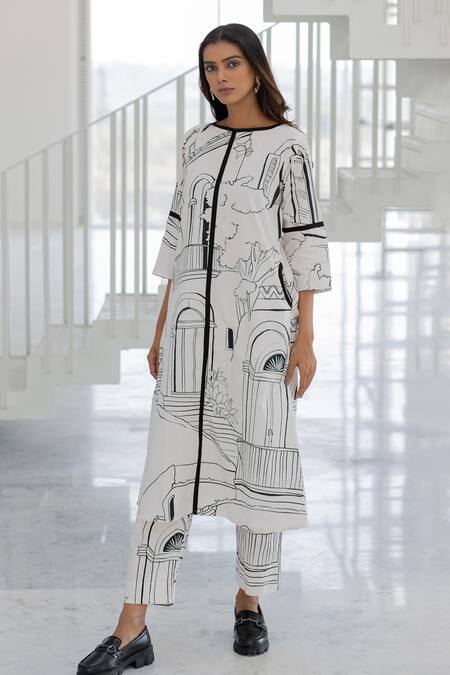 Shop_Silai Studio_White Poplin Round Neck Designer Arches And Avenues Kurta Set _Online_at_Aza_Fashions