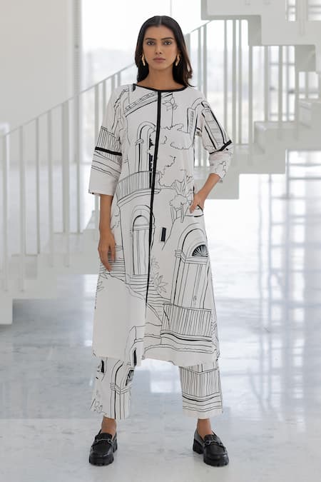 Silai Studio White Poplin Round Neck Designer Arches And Avenues Kurta Set