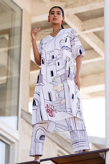 Buy Silai Studio White Poplin Embroidery V-neck Sunlit Vistas Kurta Set Buy_Silai Studio_White Poplin Embroidery V-neck Sunlit Vistas Kurta Set