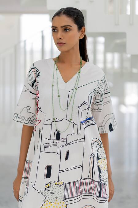 Shop Silai Studio White Poplin Embroidery V-neck Sunlit Vistas Kurta Set Shop_Silai Studio_White Poplin Embroidery V-neck Sunlit Vistas Kurta Set