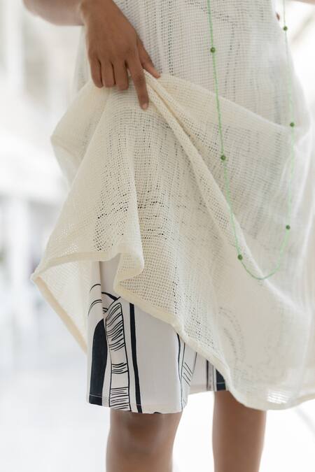 Silai Studio_White Mesh Round Neck Vanilla Dress _Online_at_Aza_Fashions