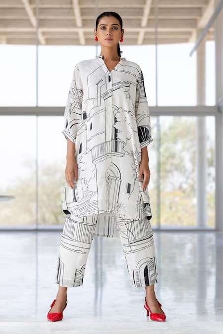 Shop Silai Studio White Silk, Voile Collared Mediterranean Lanes Co-ord Set Online at Aza Fashions Shop_Silai Studio_White Silk, Voile Collared Mediterranean Lanes Co-ord Set _Online_at_Aza_Fashions