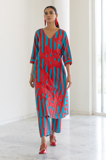 Shop Silai Studio Red Cotton, Linen Applique V-neck Sky Fire Striped Kurta Online at Aza Fashions Shop_Silai Studio_Red Cotton, Linen Applique V-neck Sky Fire Striped Kurta _Online_at_Aza_Fashions