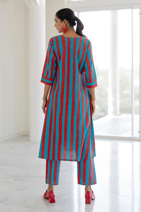 Silai Studio Sky Fire Striped Applique Kurta 