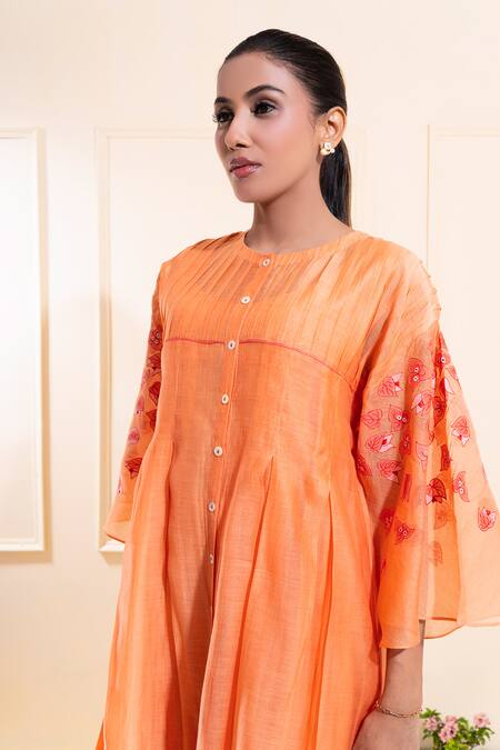 Shop_The White Tree Studio_Peach Chanderi Applique, Embroidery Round Neck Pleated Kurta Co-ord Set _Online_at_Aza_Fashions