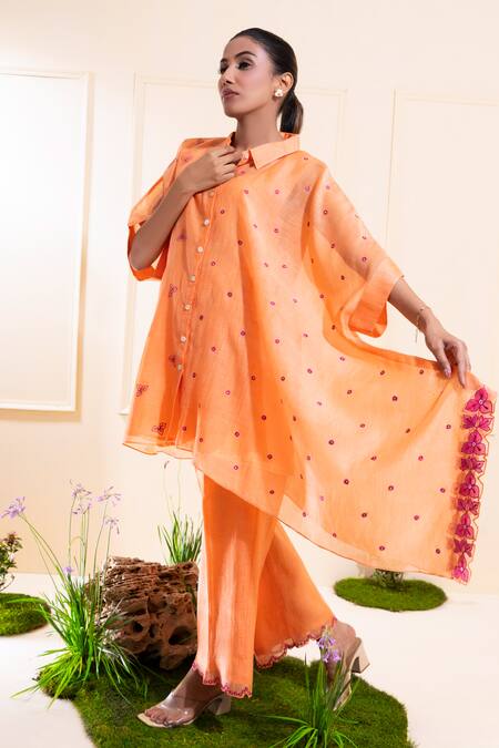 Buy_The White Tree Studio_Peach Chanderi Embroidery, Applique Collared Asymmetrical Kaftan Set _Online_at_Aza_Fashions