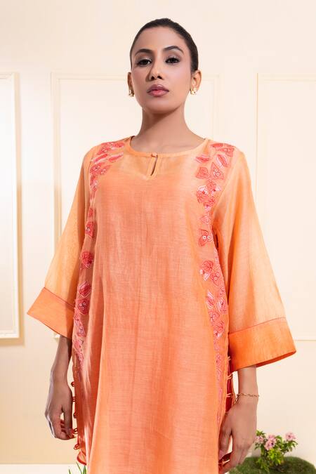 Shop_The White Tree Studio_Peach Chanderi Applique Round Neck Two Tone Co-ord Set _Online_at_Aza_Fashions