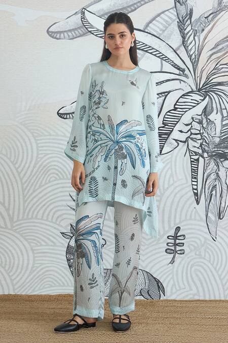 Shivani Bhargava Blue Silk Satin Round Neck Powder Digital Print Co-ord Set at Aza Fashions Shivani Bhargava_Blue Silk Satin Round Neck Powder Digital Print Co-ord Set _at_Aza_Fashions