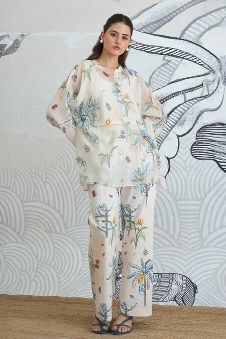 Buy_Shivani Bhargava_Ivory Chanderi, Cotton Round Neck Digital Print Tunic And Pants _Online_at_Aza_Fashions
