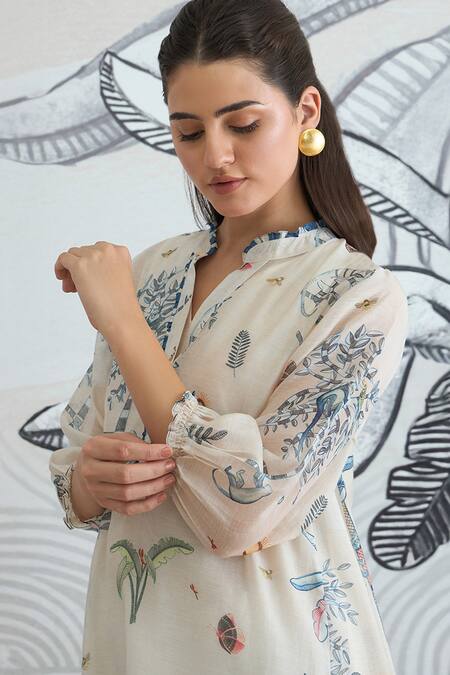 Buy Shivani Bhargava Ivory Chanderi Split V-neck Jungle Frill Dress Online at Aza Fashions Buy_Shivani Bhargava_Ivory Chanderi Split V-neck Jungle Frill Dress _Online_at_Aza_Fashions