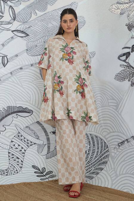 Shivani Bhargava Beige Cotton Collared Check Flower Box Pleat Kurta And Pant Online at Aza Fashions Shivani Bhargava_Beige Cotton Collared Check Flower Box Pleat Kurta And Pant _Online_at_Aza_Fashions