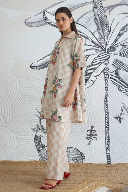 Buy Shivani Bhargava Beige Cotton Collared Check Flower Box Pleat Kurta And Pant Online at Aza Fashions Buy_Shivani Bhargava_Beige Cotton Collared Check Flower Box Pleat Kurta And Pant _Online_at_Aza_Fashions