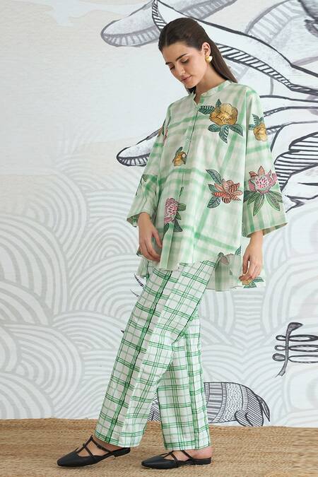 Buy_Shivani Bhargava_Green Cotton Embroidery Round Neck Check Flower Namah Tunic _Online_at_Aza_Fashions