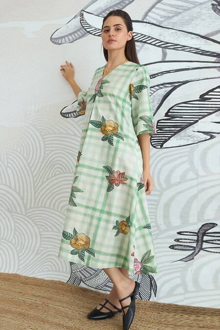 Buy Shivani Bhargava Green Cotton V-neck Check Long Dress Buy_Shivani Bhargava_Green Cotton V-neck Check Long Dress