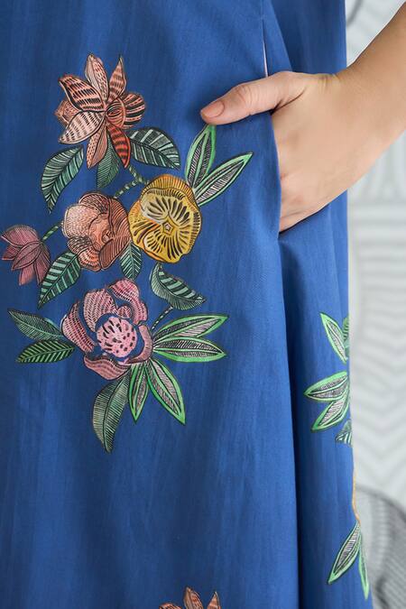 Shop_Shivani Bhargava_Blue Cotton V-neck Digital Print Long Dress _Online_at_Aza_Fashions