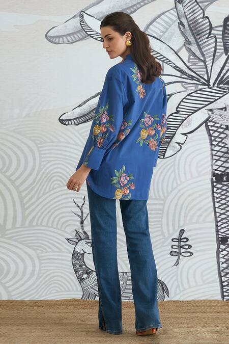 Shop Shivani Bhargava Blue Cotton Collared Big Digital Print Shirt Online at Aza Fashions Shop_Shivani Bhargava_Blue Cotton Collared Big Digital Print Shirt _Online_at_Aza_Fashions