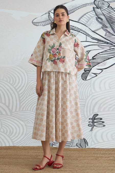 Shivani Bhargava Beige Cotton Embroidery Collared Check Flower Crop Shirt And Skirt