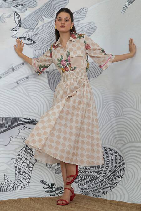 Shop Shivani Bhargava Beige Cotton Embroidery Collared Check Flower Crop Shirt And Skirt Online at Aza Fashions Shop_Shivani Bhargava_Beige Cotton Embroidery Collared Check Flower Crop Shirt And Skirt _Online_at_Aza_Fashions