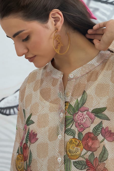 Shivani Bhargava_Beige Organza, Satin Collared Check Flower Kimono Tunic And Pants _at_Aza_Fashions