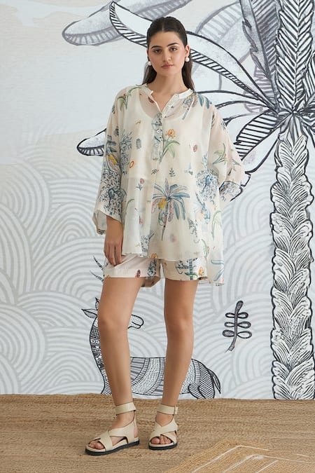 Shivani Bhargava Ivory Chanderi, Cotton Round Neck Digital Print Tunic And Shorts Set 