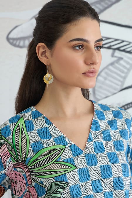 Shop_Shivani Bhargava_Blue Cotton Embroidery V-neck Check Flower Co-ord Set _Online_at_Aza_Fashions