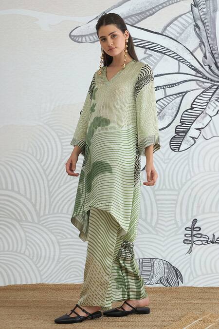 Buy_Shivani Bhargava_Green Silk Satin V-neck Texture High Low Tunic _Online_at_Aza_Fashions
