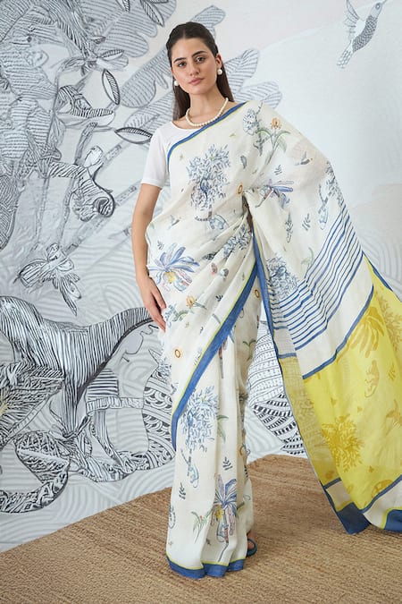 Buy_Shivani Bhargava_Ivory Digital Print Jungle Saree _Online_at_Aza_Fashions