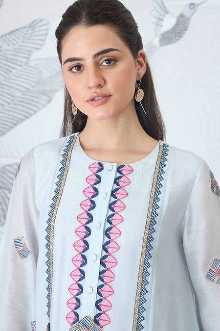 Shivani Bhargava_Blue Chanderi, Cotton Embroidery Round Neck Powder Kurta Set _Online_at_Aza_Fashions