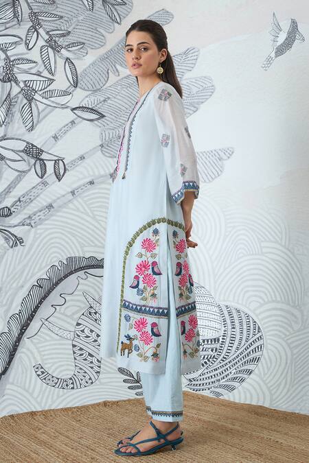 Buy Shivani Bhargava Blue Chanderi Embroidery Round Neck Powder Kurta Buy_Shivani Bhargava_Blue Chanderi Embroidery Round Neck Powder Kurta