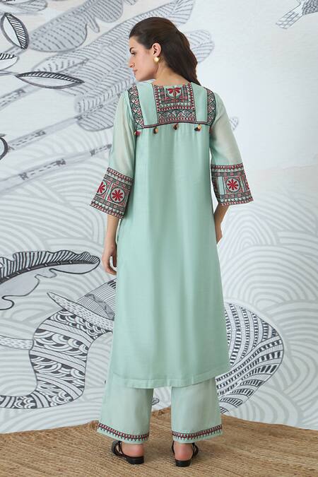 Shivani Bhargava Sage Green Embroidered Kurta 