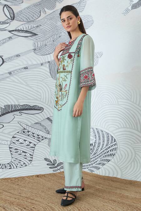 Buy Shivani Bhargava Green Chanderi Embroidery Round Neck Sage Kurta Online at Aza Fashions Buy_Shivani Bhargava_Green Chanderi Embroidery Round Neck Sage Kurta _Online_at_Aza_Fashions