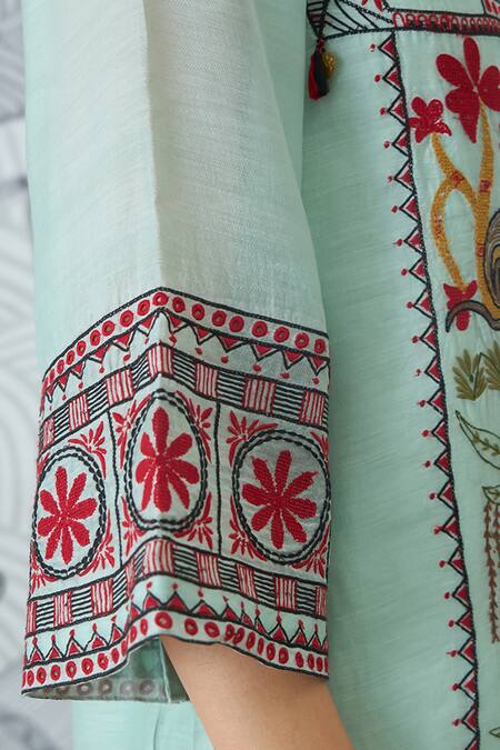 Shop Shivani Bhargava Green Chanderi Embroidery Round Neck Sage Kurta Online at Aza Fashions Shop_Shivani Bhargava_Green Chanderi Embroidery Round Neck Sage Kurta _Online_at_Aza_Fashions