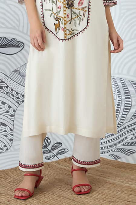 Shivani Bhargava Ivory Chanderi, Cotton Embroidery Round Neck Kurta Set Online at Aza Fashions Shivani Bhargava_Ivory Chanderi, Cotton Embroidery Round Neck Kurta Set _Online_at_Aza_Fashions