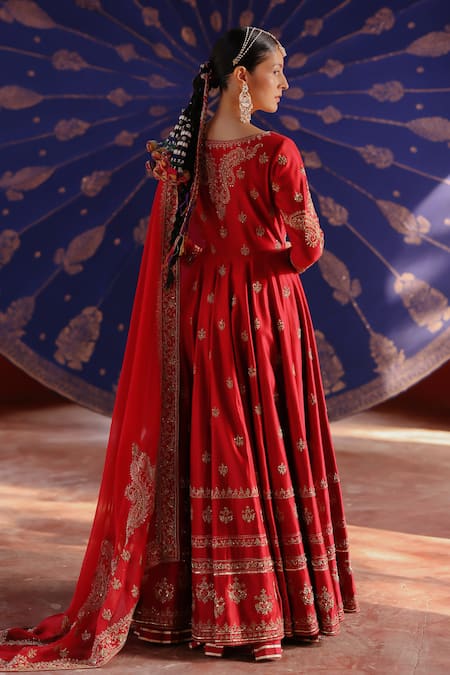 Jigar Mali Red Embroidered Lehenga Set 