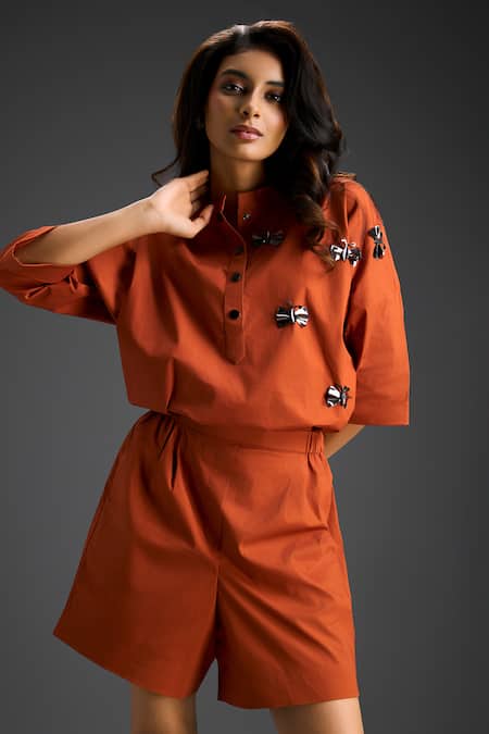Deepika Arora_Orange Cotton Collared Designer Top And Shorts Set _at_Aza_Fashions