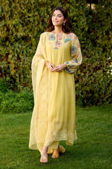 Shop Naaz By Noor Yellow Chanderi, Cotton, Organza Embroidery Round Neck Light Printed Kurta Set Online at Aza Fashions Shop_Naaz By Noor_Yellow Chanderi, Cotton, Organza Embroidery Round Neck Light Printed Kurta Set _Online_at_Aza_Fashions