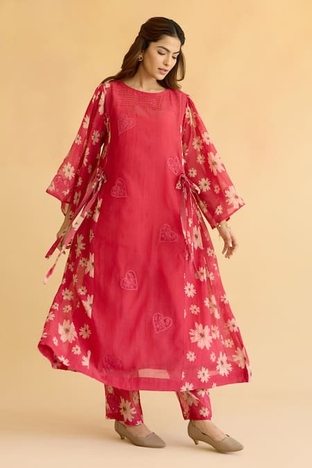 Naaz By Noor Pink Chanderi, Cotton Embroidery Round Neck Floral Kurta And Pant Set