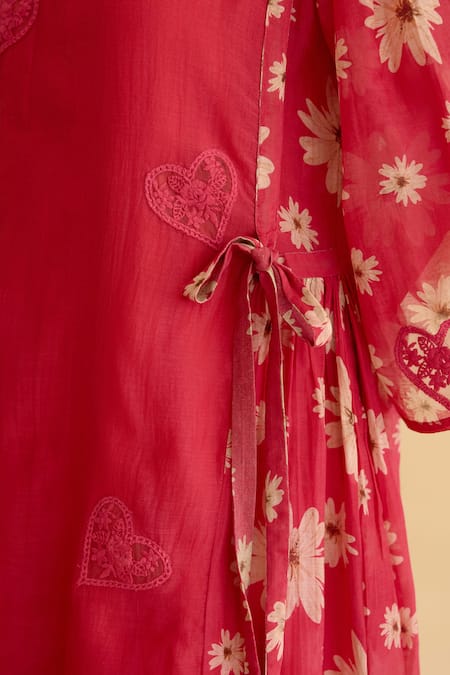 Buy_Naaz By Noor_Pink Chanderi, Cotton Embroidery Round Neck Floral Kurta And Pant Set 