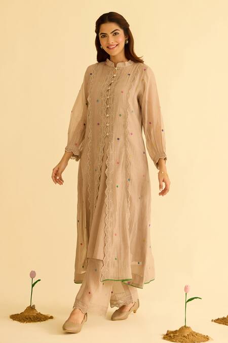 Naaz By Noor Brown Chanderi, Cotton Embroidery Mandarin Collar Kurta Pant Set Online at Aza Fashions Naaz By Noor_Brown Chanderi, Cotton Embroidery Mandarin Collar Kurta Pant Set _Online_at_Aza_Fashions