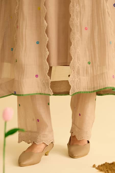 Buy Naaz By Noor Brown Chanderi, Cotton Embroidery Mandarin Collar Kurta Pant Set Online at Aza Fashions Buy_Naaz By Noor_Brown Chanderi, Cotton Embroidery Mandarin Collar Kurta Pant Set _Online_at_Aza_Fashions