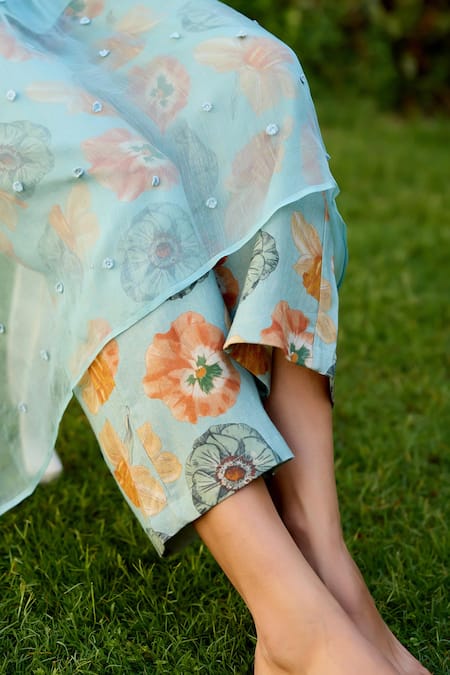 Naaz By Noor_Blue Chanderi, Cotton, Organza Embroidery Round Neck Printed Kurta Set _Online_at_Aza_Fashions