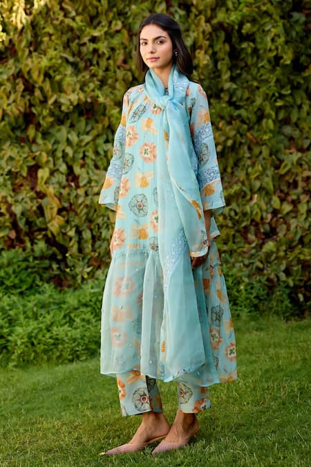 Naaz By Noor_Blue Chanderi, Cotton, Organza Embroidery Round Neck Printed Kurta Set _at_Aza_Fashions