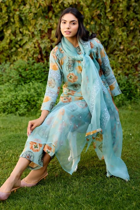 Buy_Naaz By Noor_Blue Chanderi, Cotton, Organza Embroidery Round Neck Printed Kurta Set 