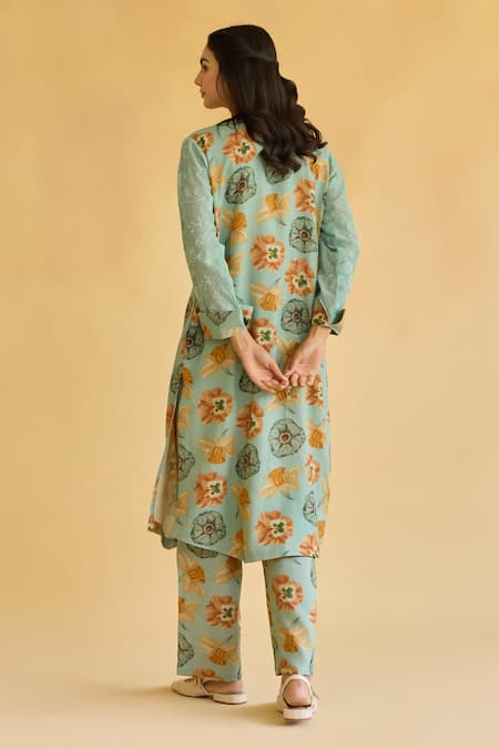 Naaz By Noor Floral Printed Linen Kurta & Pant Set 