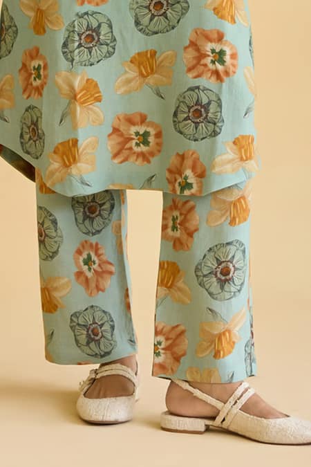 Shop Naaz By Noor Blue Linen Embroidery Round Neck Floral Printed Kurta And Pant Set Online at Aza Fashions Shop_Naaz By Noor_Blue Linen Embroidery Round Neck Floral Printed Kurta And Pant Set _Online_at_Aza_Fashions