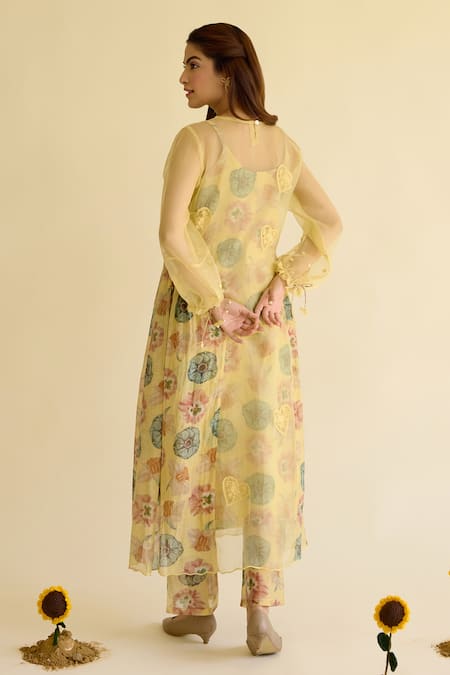 Naaz By Noor Printed Kurta & Pant Set 