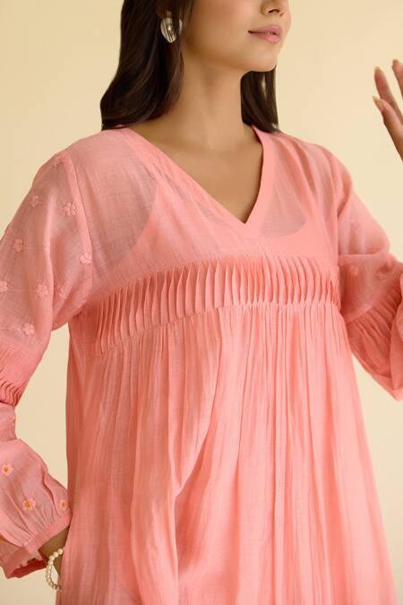 Naaz By Noor_Pink Chanderi Embroidery V-neck Freaky Flower Child Dress _at_Aza_Fashions