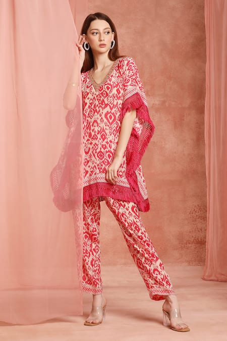Neha Mehra_Red Crepe Fringe V-neck Designer Kaftan And Pant Set _Online_at_Aza_Fashions