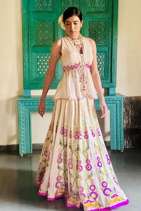 Shop Basil Leaf Beige Chiffon Round Neck Floral Embroidered Lehenga Set Online at Aza Fashions Shop_Basil Leaf_Beige Chiffon Round Neck Floral Embroidered Lehenga Set _Online_at_Aza_Fashions