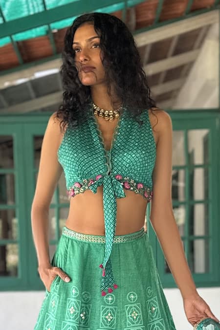 Basil Leaf Aqua Tussar, Silk, Chiffon Embroidery V-neck Floral Lehenga Set Online at Aza Fashions Basil Leaf_Aqua Tussar, Silk, Chiffon Embroidery V-neck Floral Lehenga Set _Online_at_Aza_Fashions